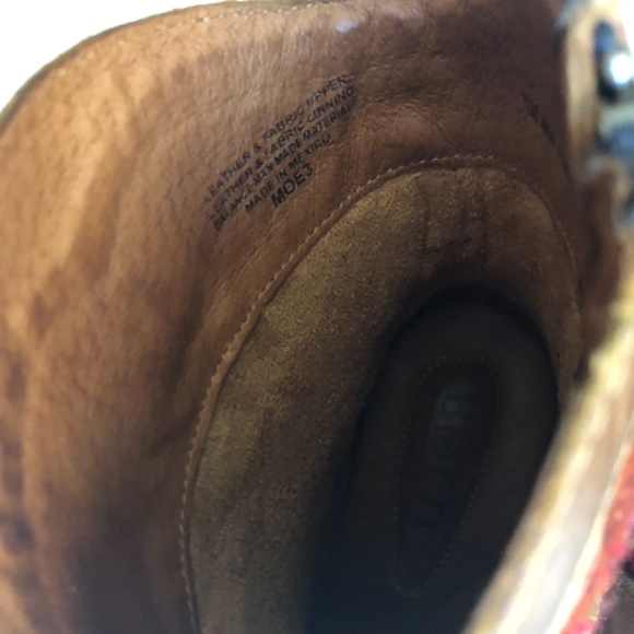 NWOT, Born Moe3 Western Boots - Picture 7 of 13